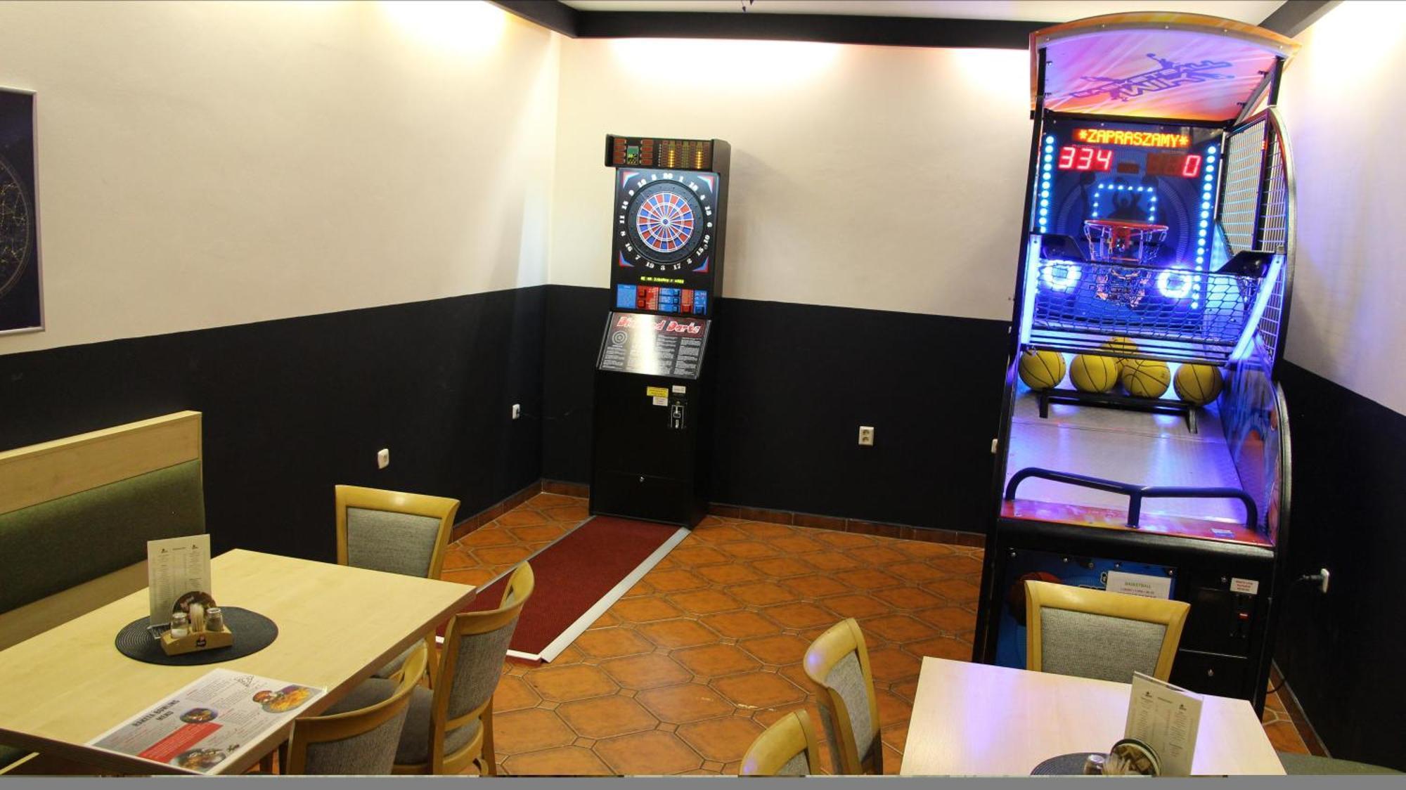 Penzion Raketa Bowling Opava Exterior foto